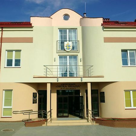 Centrum Ostra Brama Im. Jana Pawla II Скаржиско-Каменна Экстерьер фото