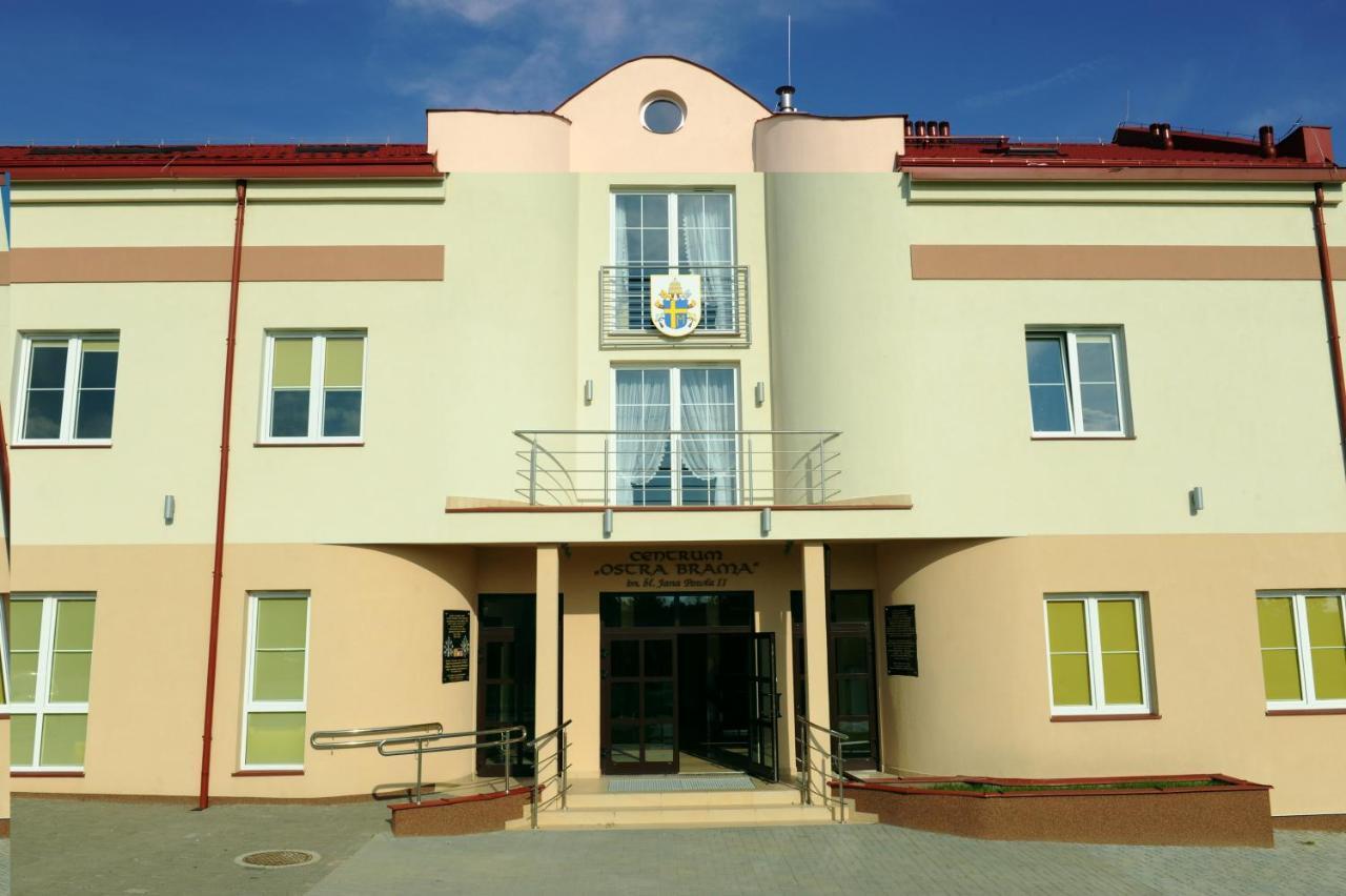 Centrum Ostra Brama Im. Jana Pawla II Скаржиско-Каменна Экстерьер фото